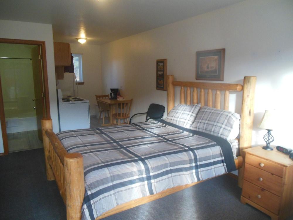 Clark Fork Lodge Экстерьер фото